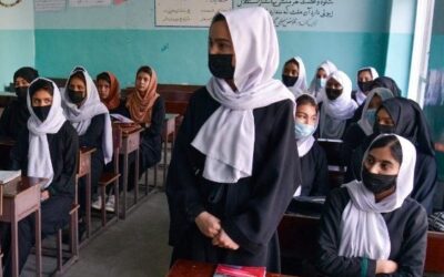 Prima la scuola, ora l’università: i #Talebani cacciano le #donne dall’istruzione